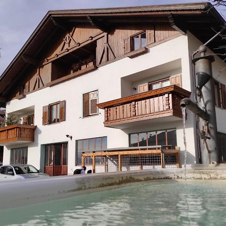 Appartamento Cologna Castelfondo 外观 照片